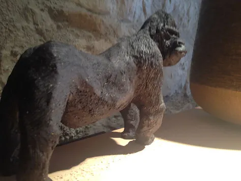 Sculpture animalière en grès — référence BE-006