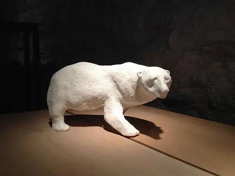 Sculpture animalière en grès — référence BE-011