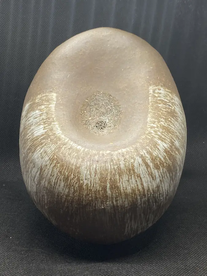 Sculpture en grès de la série Graines & Pollens — référence GP-007