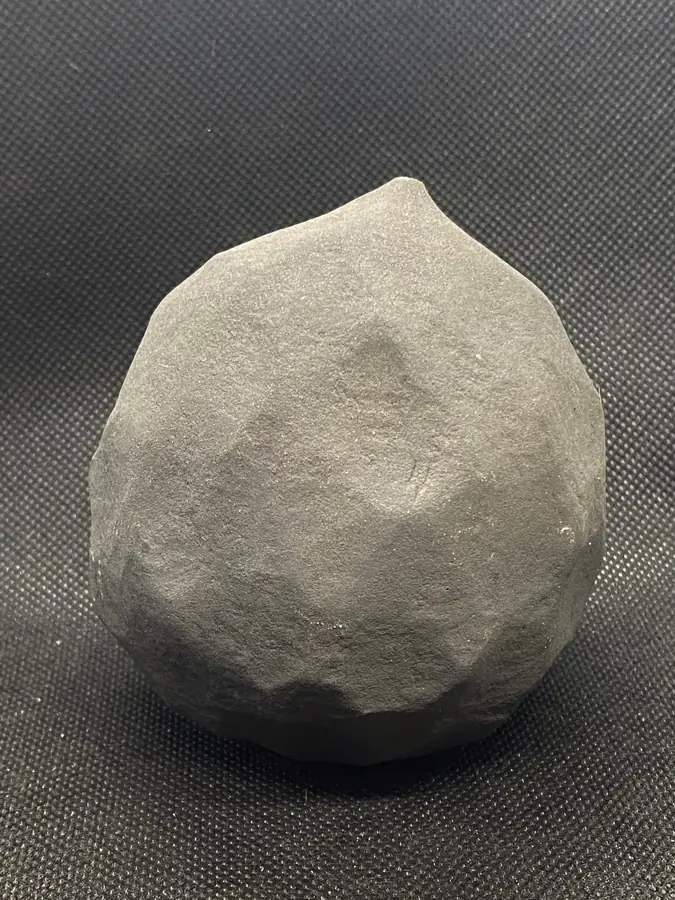 Sculpture en grès de la série Graines & Pollens — référence GP-026