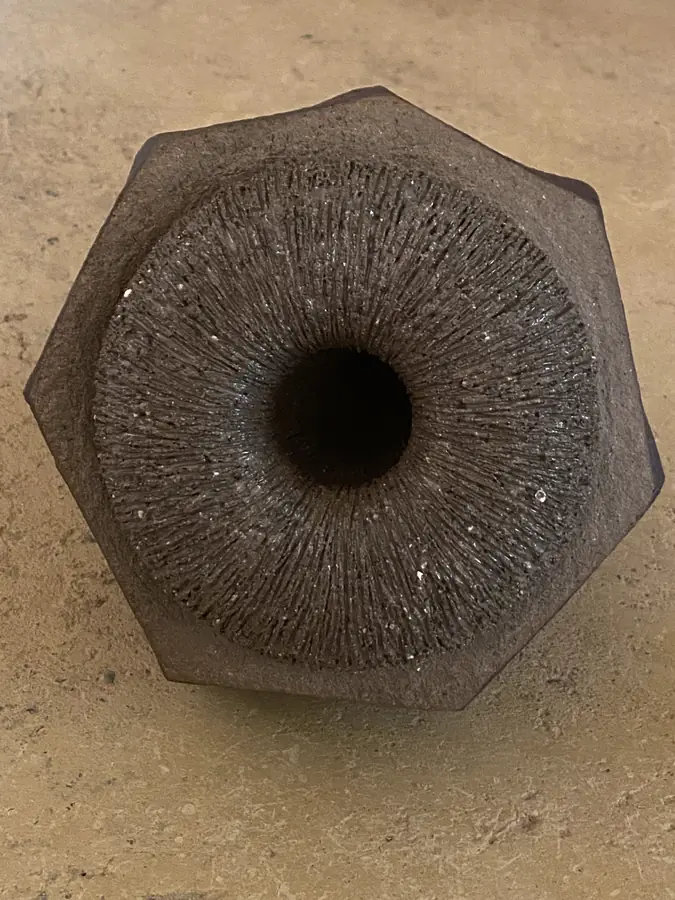 Sculpture en grès de la série Graines & Pollens — référence GP-048