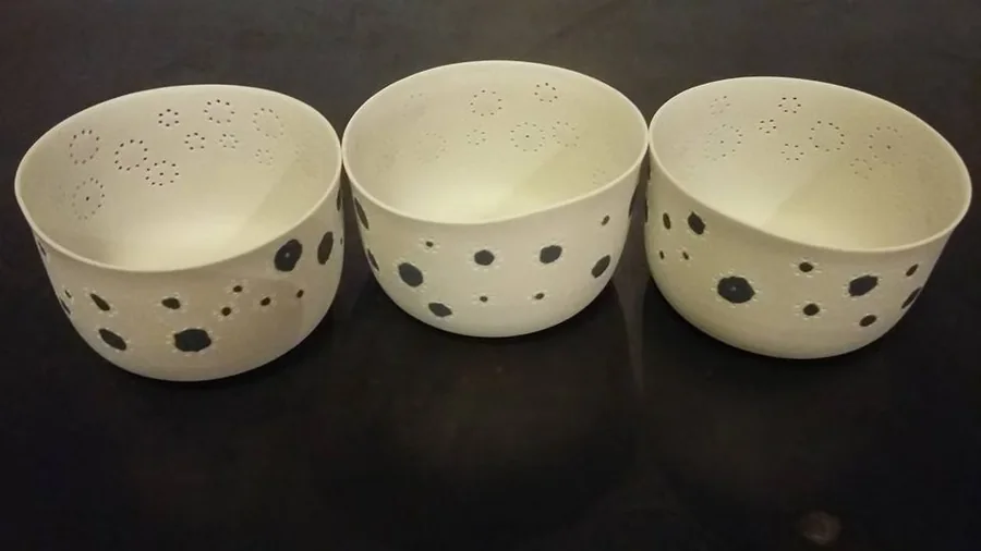 Photophore en porcelaine ajourée — référence PH-015