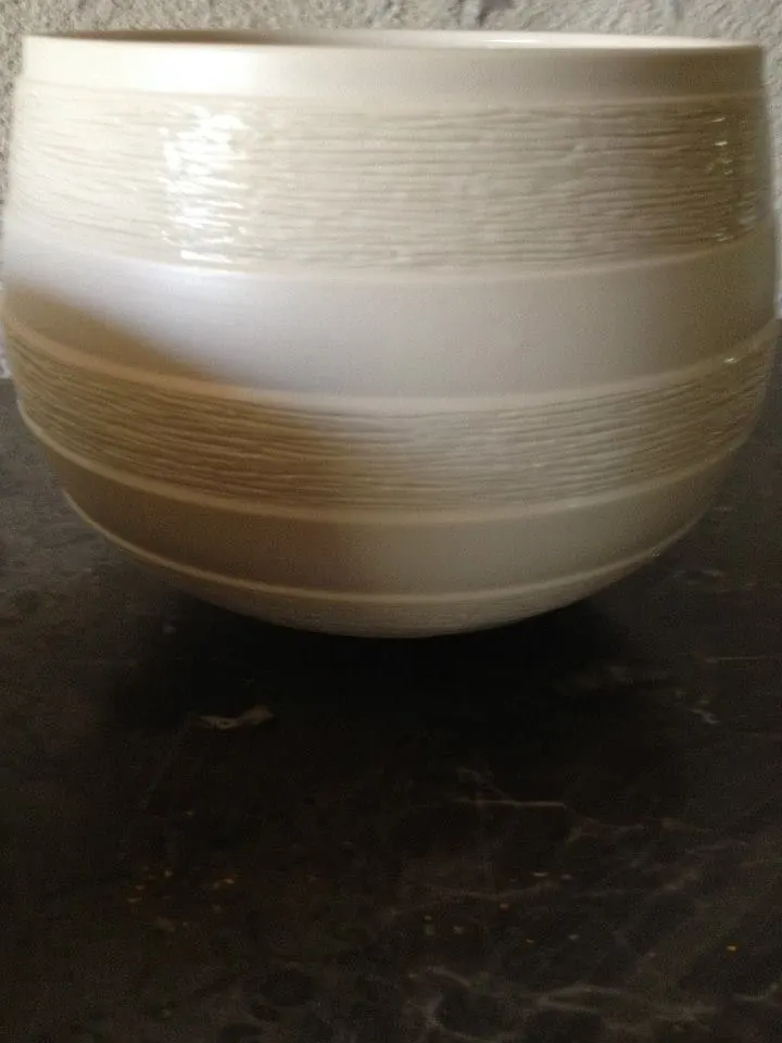 Pièce tournée en porcelaine — référence PO-006