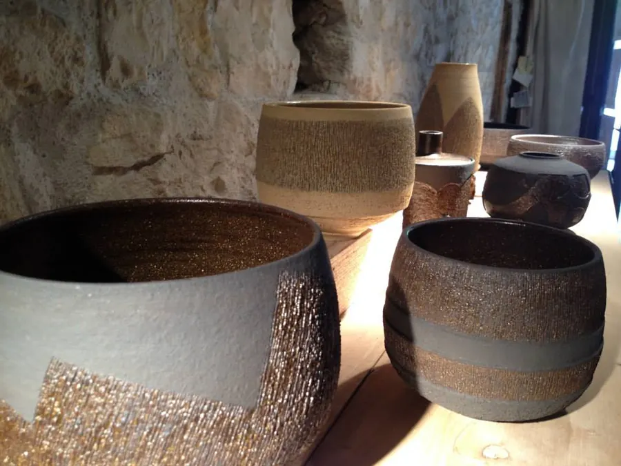 Vase ou pot couvert en grès — référence VC-003