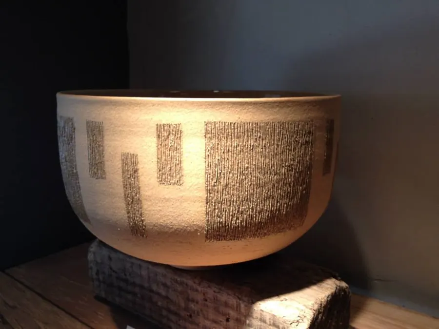 Vase ou pot couvert en grès — référence VC-006