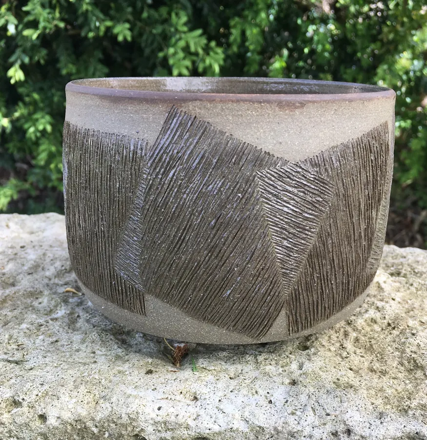 Vase ou pot couvert en grès — référence VC-021